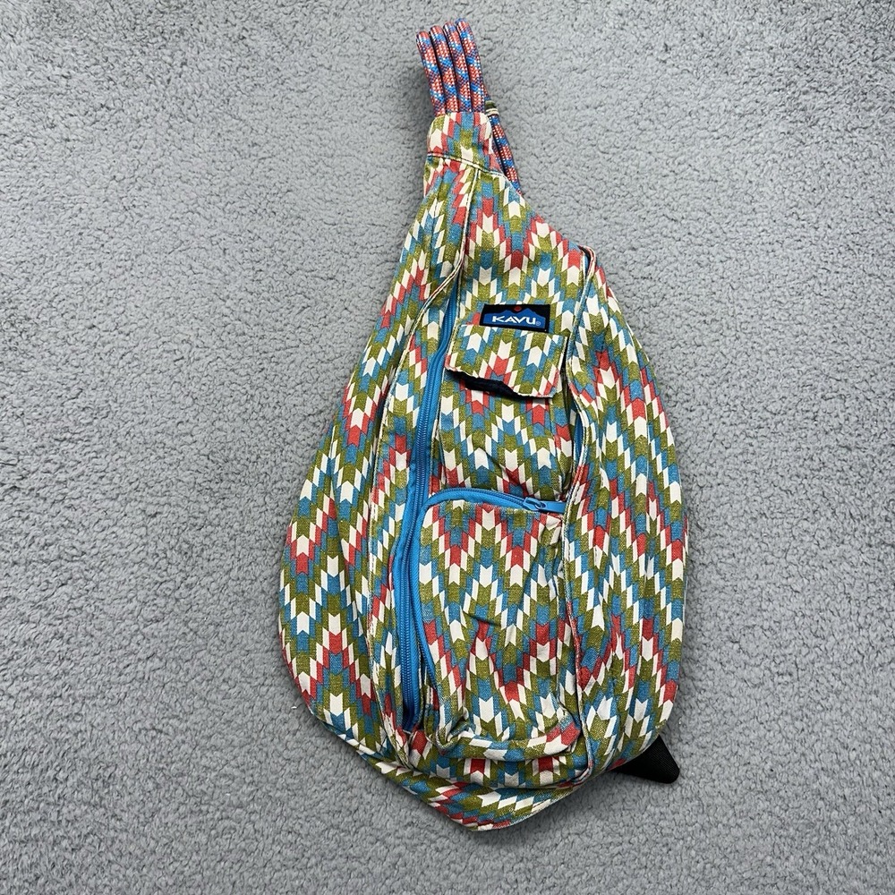 KAVU Rope Bag Sling Geometric Pattern Print Crossbody Backpack Travel Slingpack